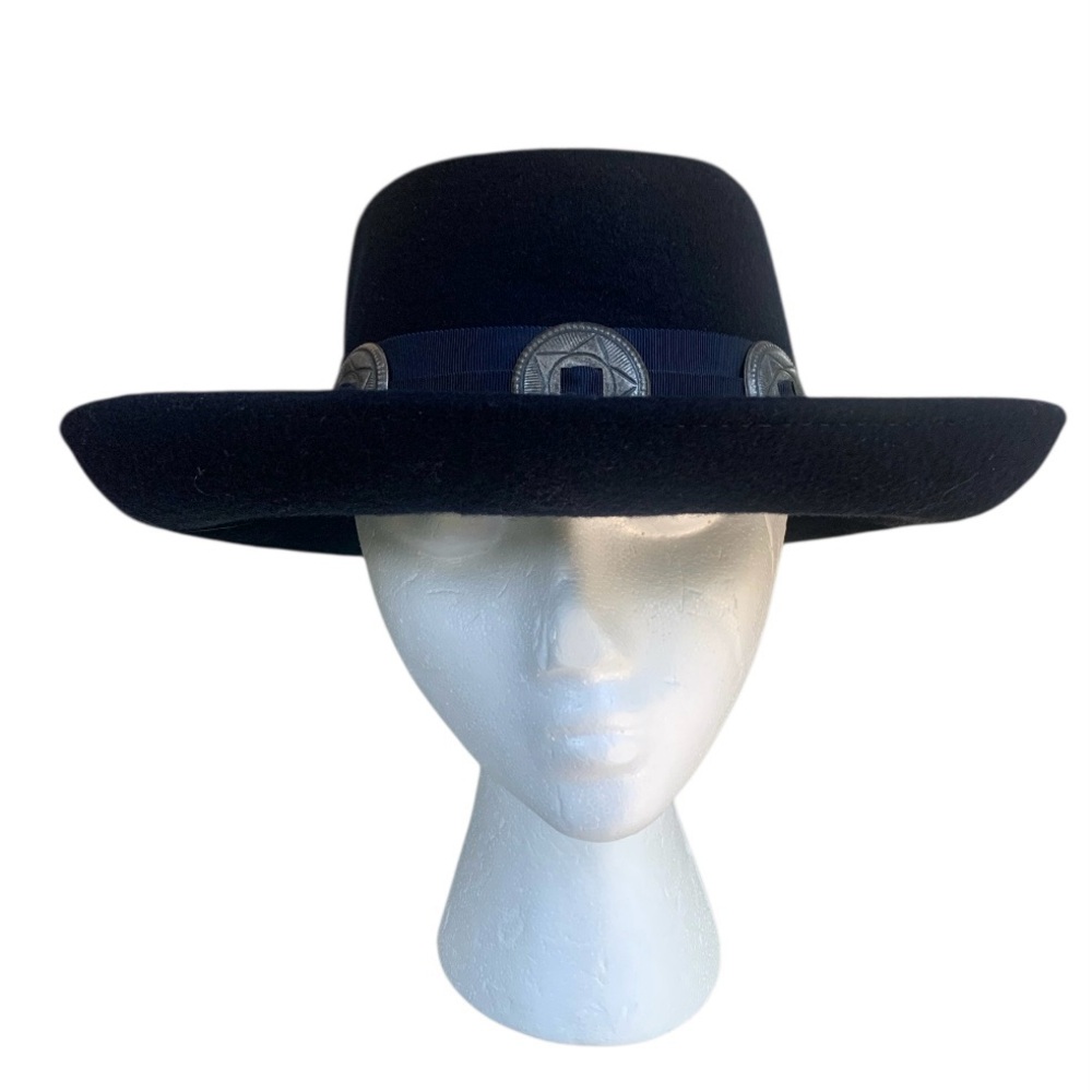Toucan SouthWestern Hat Black Wool Metal Medallion Surround On Ribbon